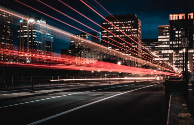 Como Melhorar a Eficiência Energética nas Empresas – Dicas e Estratégias